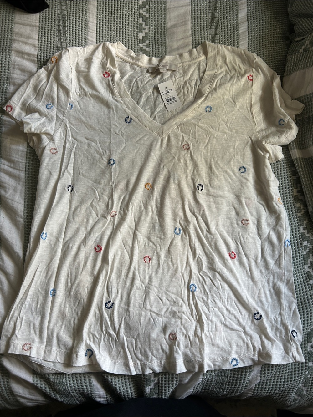 LOFT Cream V-Neck Short Sleeve Tee with Multicolor Embroidery